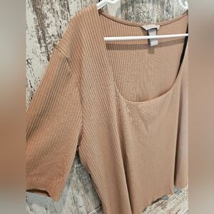H&M Ribbed Camel Scoop Neck Top - Womens Size XXL